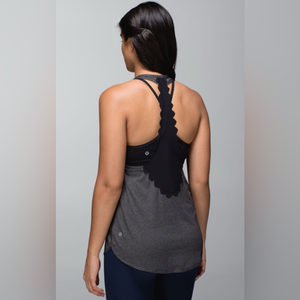 Lululemon 105 F Singlet Top *Laser-Cut*